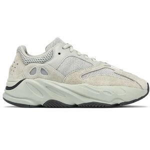 NWT Authentic Adidas Yeezy Boost 700 Salt SZ 8.5